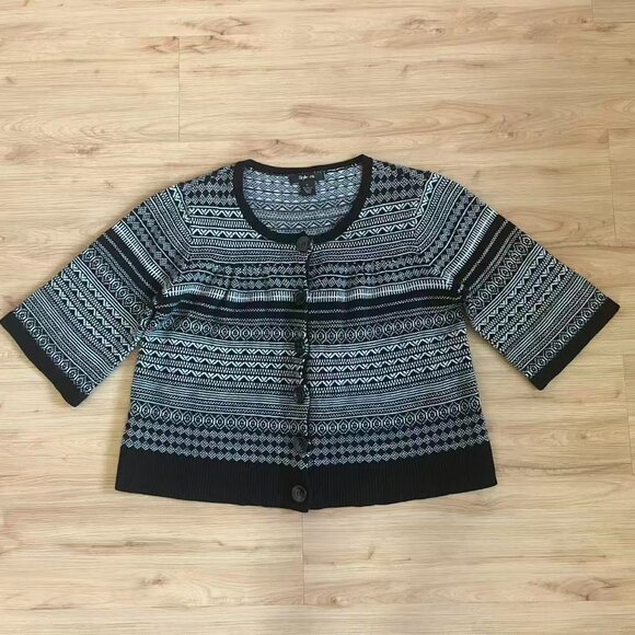 Style & Co. Wool Black & white striped cardigan with button front and 3/4 sleeve - Picture 1 of 9